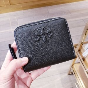 NWT!!!TORYBURCH THEA BIFOLD WALLET (BLACK)